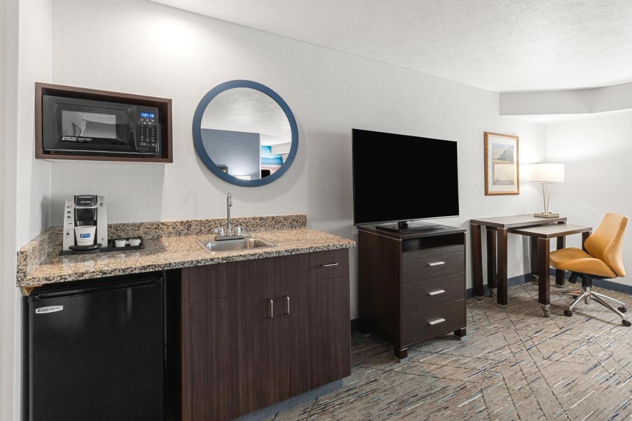 Holiday Inn Express Wenatchee By Ihg Exterior foto