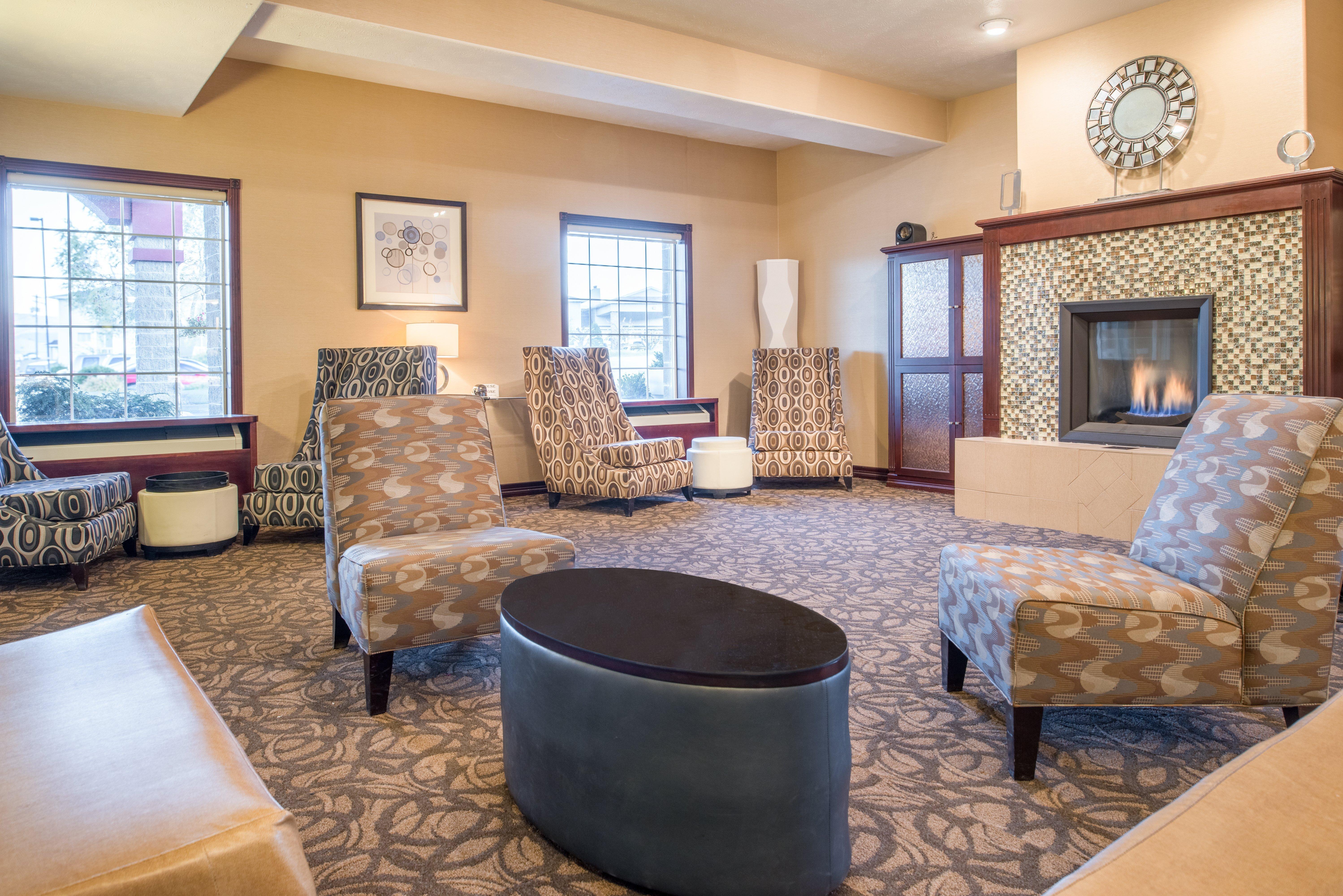 Holiday Inn Express Wenatchee By Ihg Exterior foto